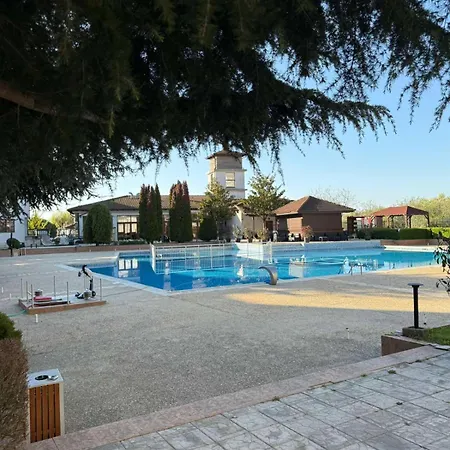 Harmony Hills Tomovi F34 Apartamento