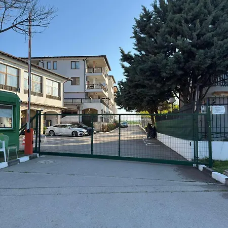 Harmony Hills Tomovi F34 Apartamento *
