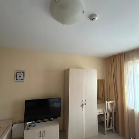 Harmony Hills Tomovi F34 Apartamento Rogachevo